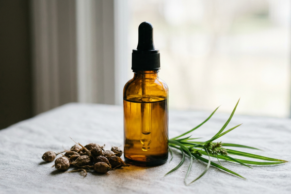 Cyperus Oil and Hair Reduction: What the Evidence Shows