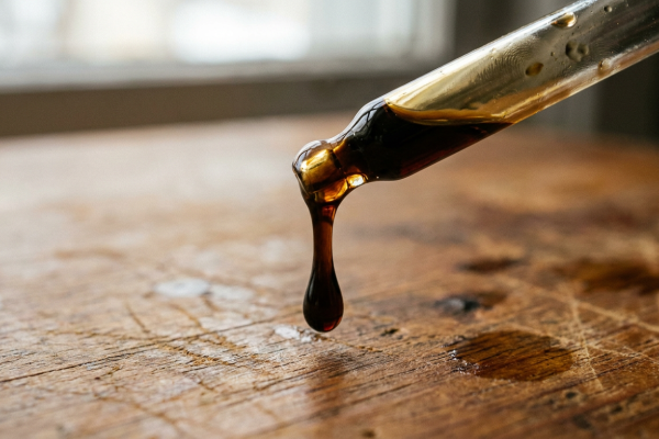 Black Castor Oil: What Roasting Changes and Who Needs It